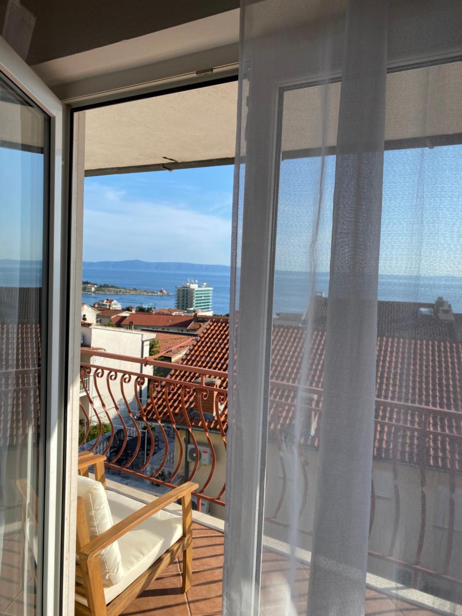 Apartmani Niks Makarska Eksteriør billede
